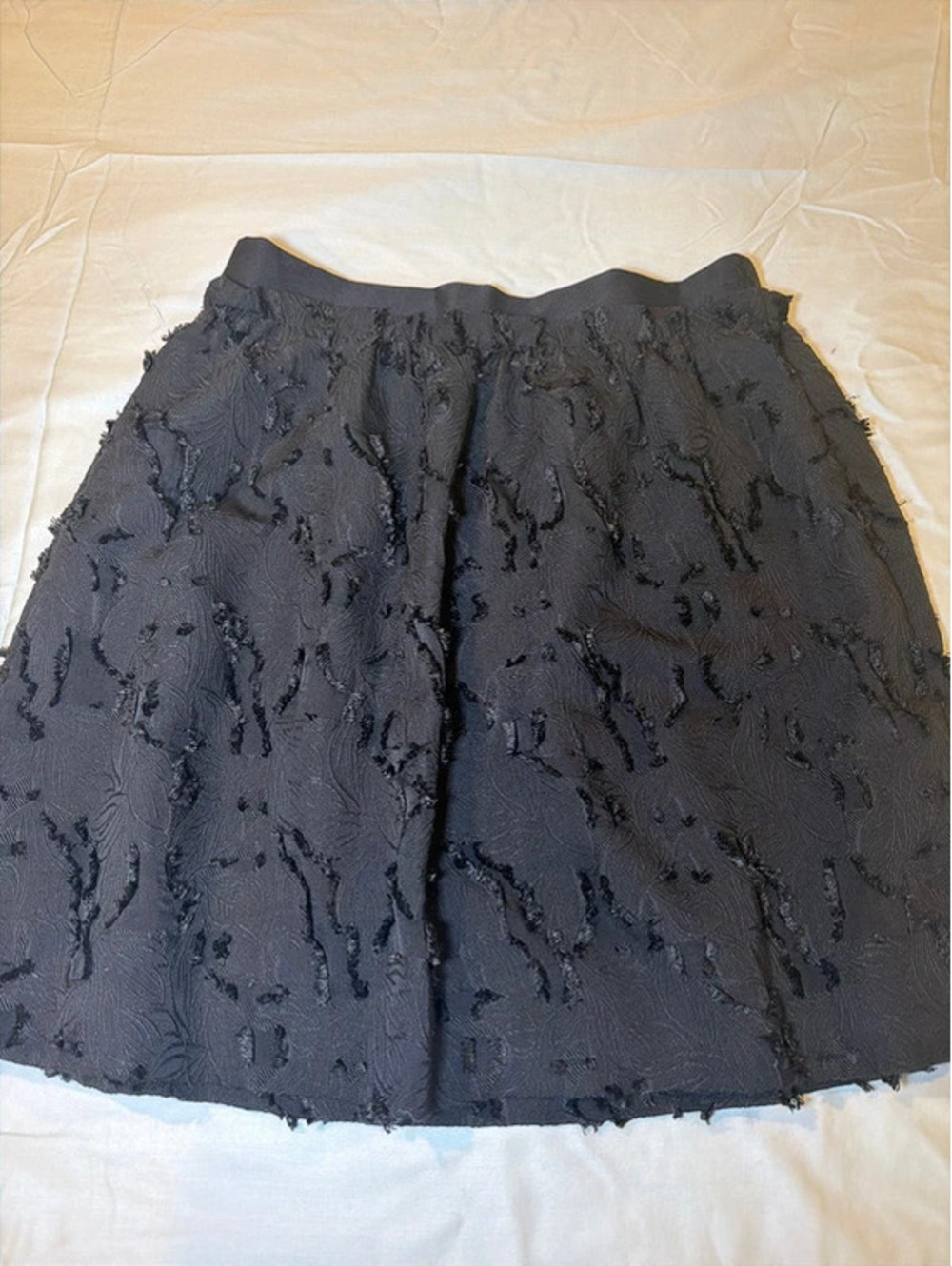 H&M Black Textured A-Line Mini Skirt Size 8